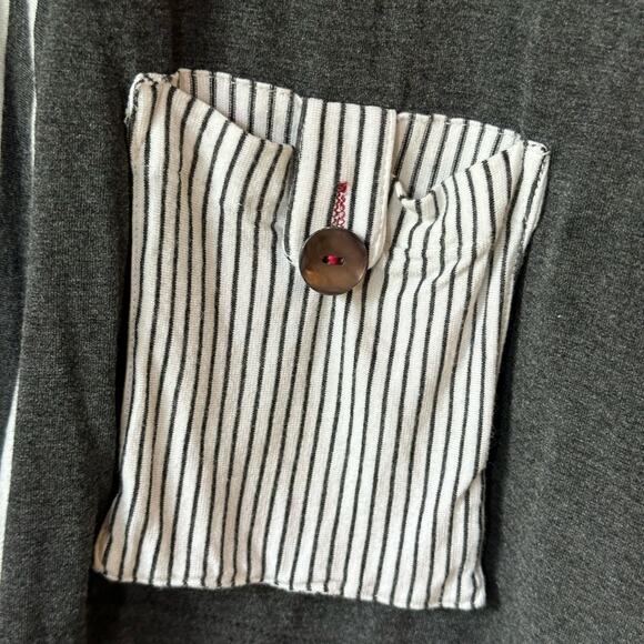 Parsley & Sage Small Tunic Top Gray White Stripe Pocket 3/4 Sleeve Art To Wear - Picture 7 of 8